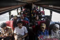 Arus mudik di Terminal Poris Plawad