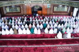 Gubernur Sumut Bobby dijadwalkan sholat Idul Fitri di Masjid Agung Sergai