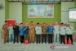 Wali Kota Padangsidimpuan tegaskan bukan anti kritik, dukung pers profesional