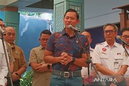 AHY : Pengembangan kereta api untuk mengurangi beban jalan raya