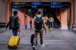 Kiat bepergian tanpa stres dengan atur manajemen waktu