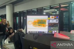 Guna cegah tindak pidana saat mudik, Polda Banten gunakan X-ray