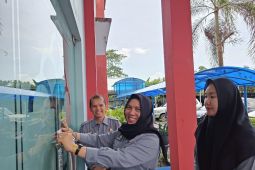 Kanwil Kemenkum Babel sterilisasi ruangan kerja jelang cuti Idul Fitri