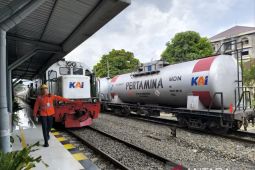 KAI Sumut angkut BBM 11.118 kl, dukung arus mudik