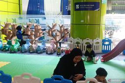 Pemudik  nilai arena bermain anak di Gambir tingkatkan kenyamanan