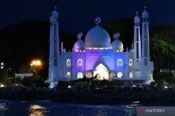 Pantai Padang destinasi unggulan wisata  lebaran di Sumbar