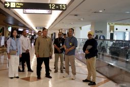 Bambang Haryo Soekartono tinjau persiapan fasilitas Bandara Juanda