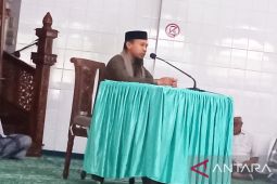 Ustadz Dr.Sufrin jelaskan fikih Zakat Mal pada Ramadhan ke-29