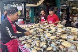 Di Jogokariyan, ribuan takjil dan ruang singgah bagi pemudik bertemu
