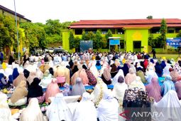 Shalat Idul Fitri Muhammadiyah di Manokwari diikuti ratusan jamaah