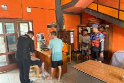 Wisatawan diimbau mengutamakan keselamatan saat bermain di Parangtritis