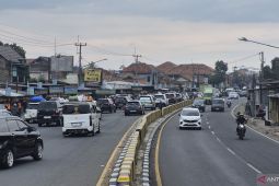76.336 kendaraan lintasi Nagreg arah Bandung hingga sore H+3