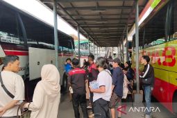 7.000 orang berangkat dari Leuwipanjang di puncak arus balik 2026