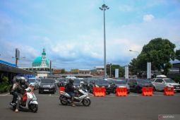 Arus balik H+3 Lebaran di Pelabuhan Ketapang ramai lancar