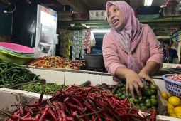 Harga pangan Rabu ini, cabai rawit merah Rp104.050/kg dan daging ayam Rp43.450/kg