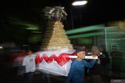 Tradisi Grebeg Ketupat di Kediri