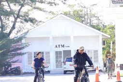 Bupati Sergai pilih bersepeda ke kantor, gugup dijatah cuma Rp 3,8 juta untuk BBM