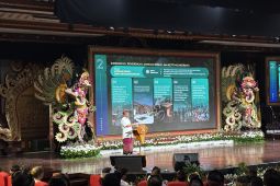 Koster ajak warga kurangi konsumsi nasi