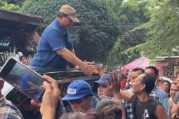 Seskab : Presiden spontan tinjau bantaran rel Senen