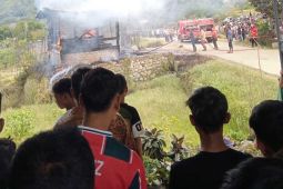 BPBD Aceh Tengah kerahkan tim padamkan kebakaran kedai elpiji