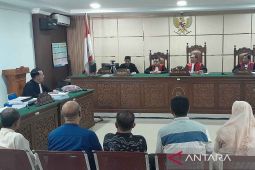 Lima terdakwa korupsi pajak daerah dituntut 14,5 tahun penjara