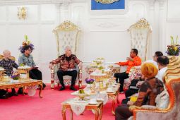 Gubernur Sulsel sampaikan pesan perdamaian ke Kedubes AS