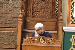 Ustadz Walad ingatkan kaum Muslim hinakan diri hanya kepada Allah
