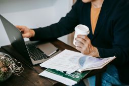 Lima kiat agar konektivitas tetap lancar saat jalani WFH