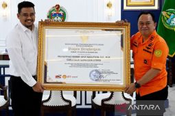 Terima piagam, Bobby dukung pendirian Balai Latihan Mitigasi Bencana
