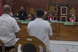 Hakim Tipikor Medan vonis Topan Ginting 5,5 tahun penjara