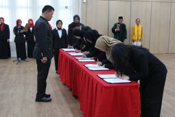 Kemenkum Kepri ambil sumpah anak berkewarganegaraan ganda jadi WNI