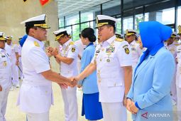 Kasal lantik  Laksdya TNI Edwin sebagai Wakasal