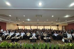 Gekira salurkan sembako untuk ratusan Koster Gereja