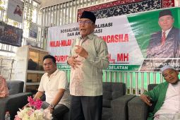Suripno Sosrev tingkatkan kegotong royongan tanggulangi sampah
