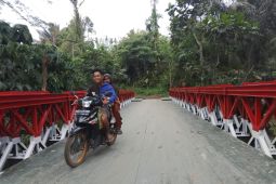 TNI rampungkan jembatan modular di Simalungun permudah akses warga