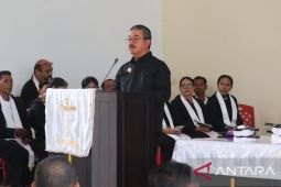 Gubernur Maluku ajak masyarakat perkuat keluarga sebagai fondasi utama bangun iman