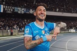 Matteo Politano bantu Napoli bungkam AC Milan