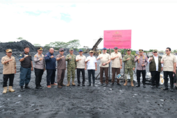 Bupati Murung Raya hadiri penyitaan aset PT AKT oleh Kejagung