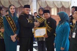 Pengukuhan Ayah dan Bunda GenRe Kota Tegal