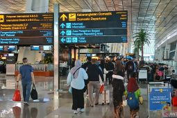 Kebijakan WFH diterapkan, layanan Bandara Soetta berjalan normal