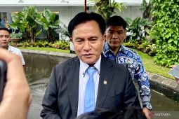 Menko Yusril terima info buronan Riza Chalid di Malaysia