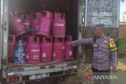 Pengoplosan LPG di Bogor terungkap, seorang terduga pelaku diamankan
