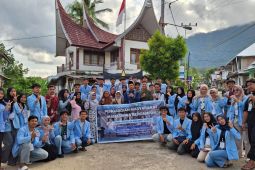 Mahasiswa Universitas Riau bantu pengelolaan perikanan di Agam berbasis digital