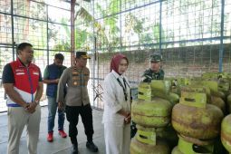 Polres Lumajang periksa tiga saksi terkait dugaan penimbunan elpiji