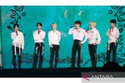 NCT WISH tampil energik dan buka konser dengan lagu "Steady"