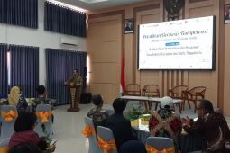Balai Besar Batik menggandeng Pemda DIY latih kompetensi perajin batik
