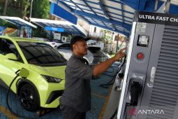 Pakar otomotif ITB ungkap strategi jaga pertumbuhan EV tanpa bergantung insentif