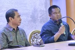 Helmi sampaikan tuntutan NasDem Kalsel ke Dewan Pers