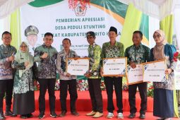 Empat desa di Batola meraih apresiasi Desa Peduli Stunting dari DP2KBP3A