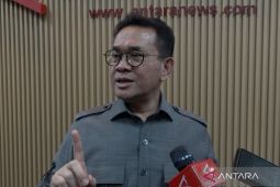 Mendag ajak masyarakat bawa tas belanja kurangi plastik